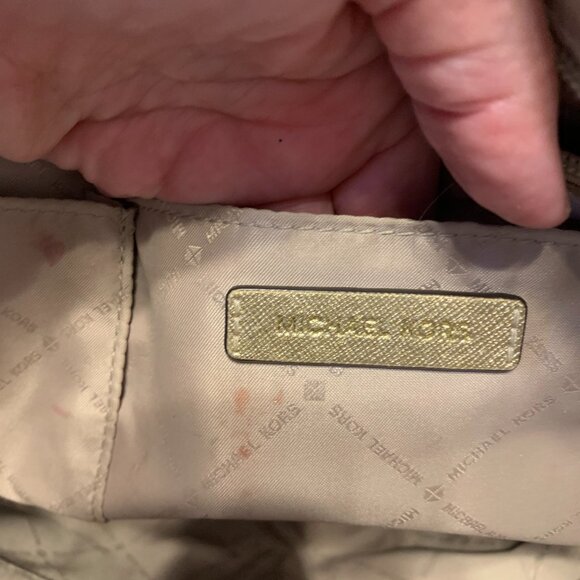 Michael Kors Large Gold Shoulder bag - Picture 13 of 15